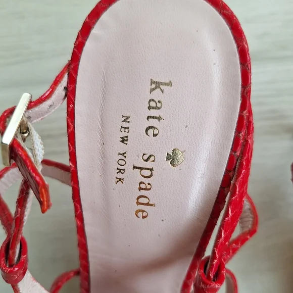 Kate Spade Red Idalou Parrot Sparkly Gem Ankle Strap Heels - Size 9 - Picture 8 of 13